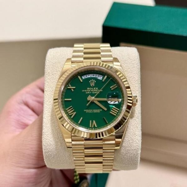 ROLEX DD GREEN ROMAN