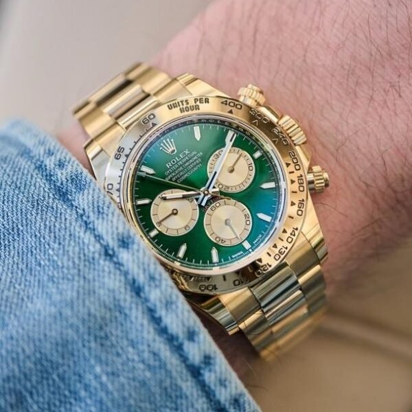 ROLEX DAYTONA COSMOGRAPH GREEN 💚 DIAL