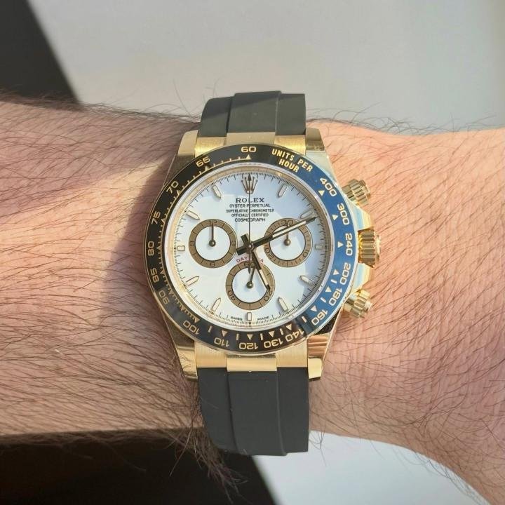 DAYTONA COSMOGRAPH WHITE DIAL RUBBER STRAP PREMIUM QUALITY